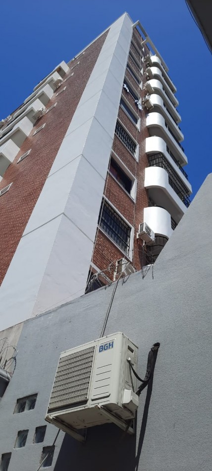 VENTA DE DEPARTAMENTO DE 2 DORMITORIOS EN ZONA CENTRO DE LA CIUDAD DE SANTA FE.