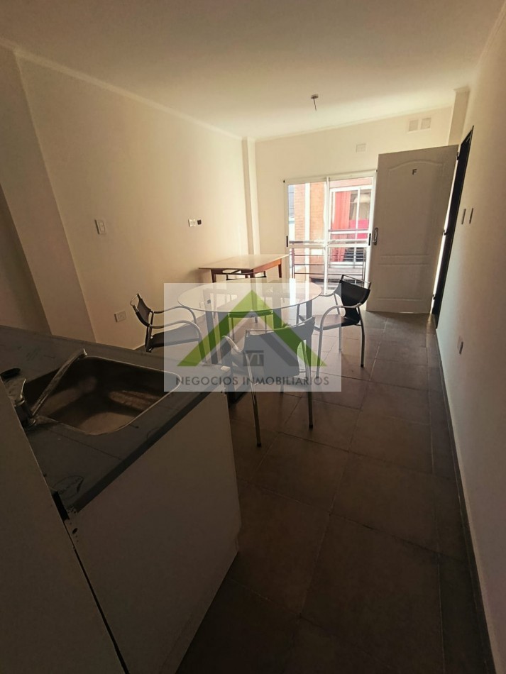 Venta de Departamento Santa Cruz al 200