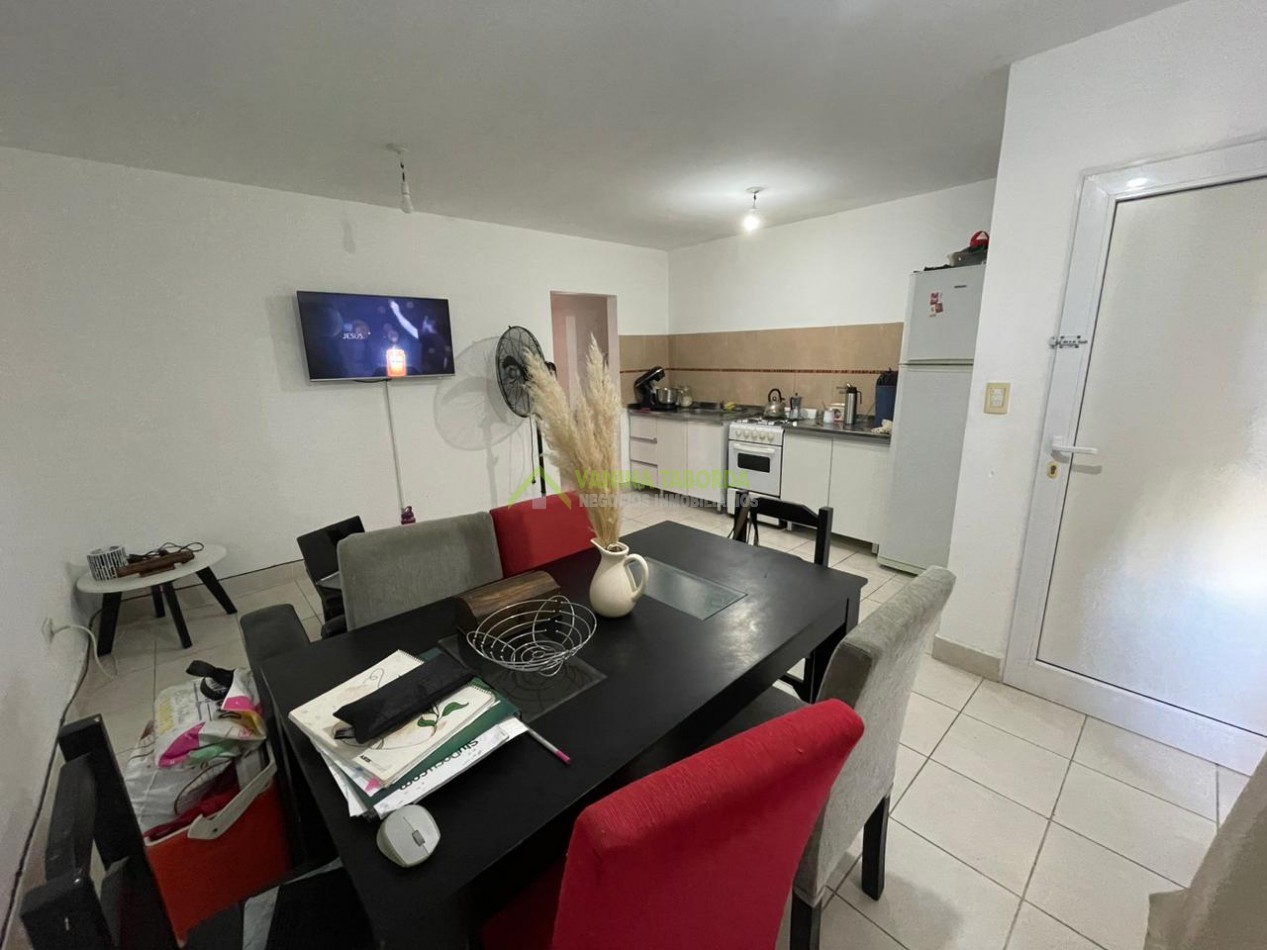VENTA Departamento  1 dormitorio calle Colon