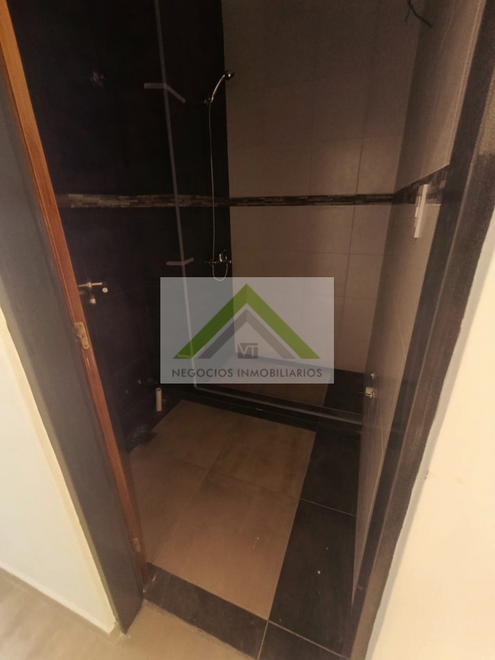 Venta de Departamento Santa Cruz al 200