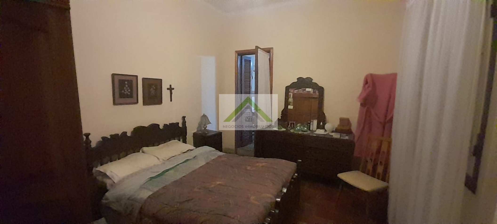 VENTA DE CASA DE DOS PLANTAS EN ZONA SAENZ PEÑA