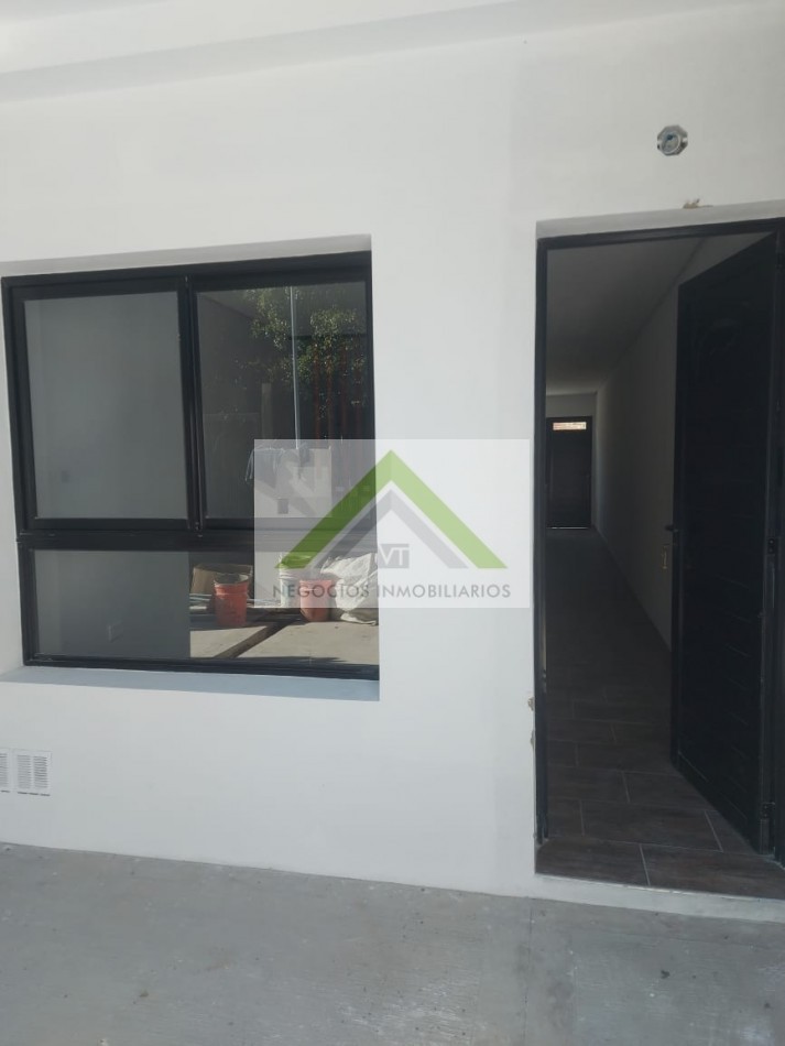 DUPLEX APTO CREDITO- ALTOS DE PARANA 3200