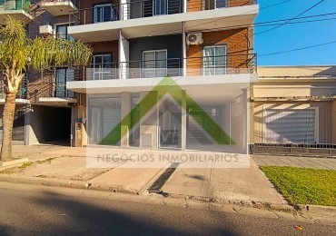 Venta de Departamento Santa Cruz al 200