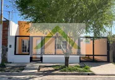 CASA A LA VENTA CALLE MITRE - DIAMANTE